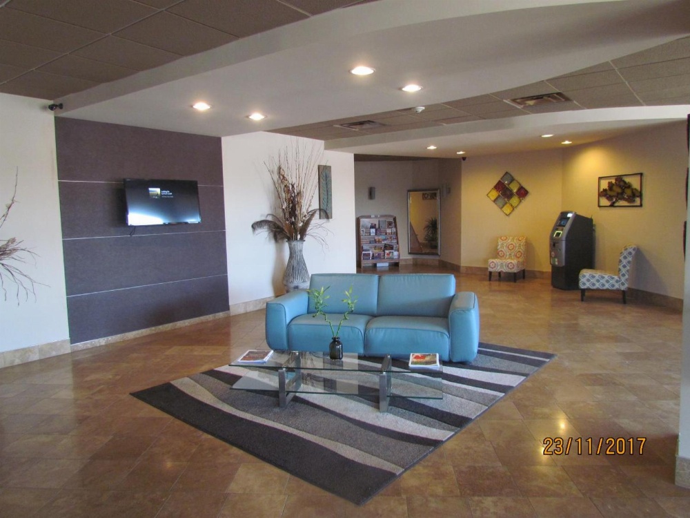 Suite Dreams Hotel